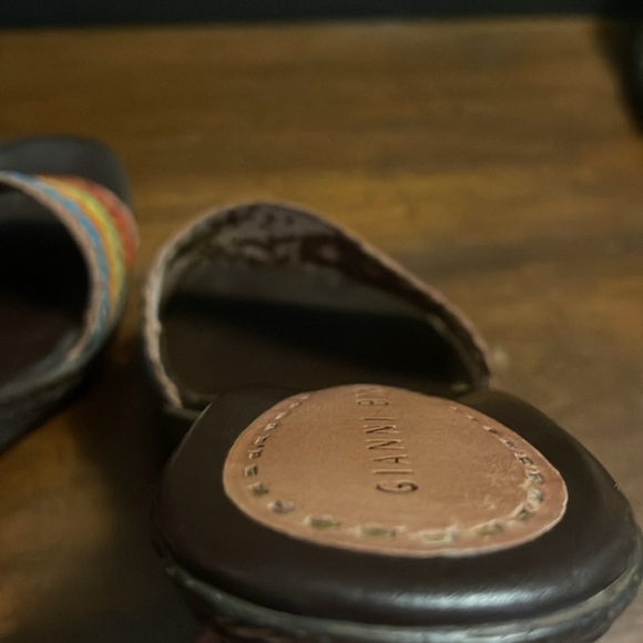 Gianni Bini wedge sandles sz8.5 Brown with multicolored strap - Picture 5 of 9